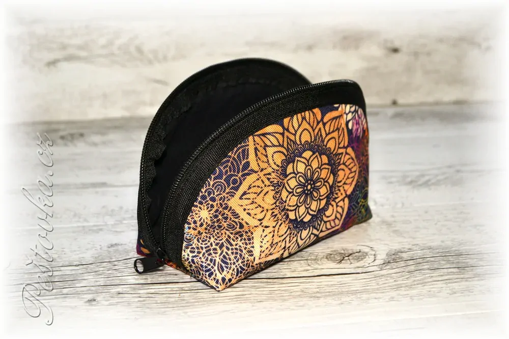 Peštovka kosmetická taštička RONDA *fialové mandaly*