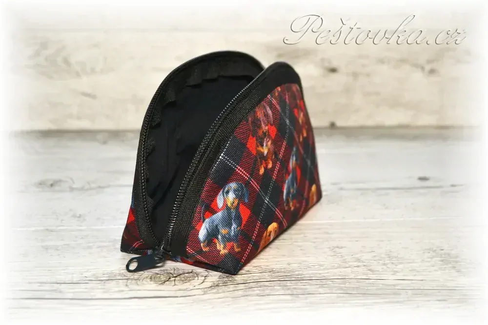 Peštovka kosmetická taštička RONDA *jezevčíci / káro*