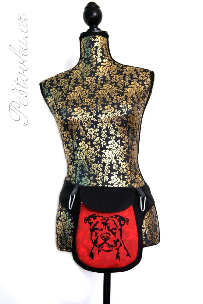 Peštovka ledvinka POSETO *červeno-černá s bullem*