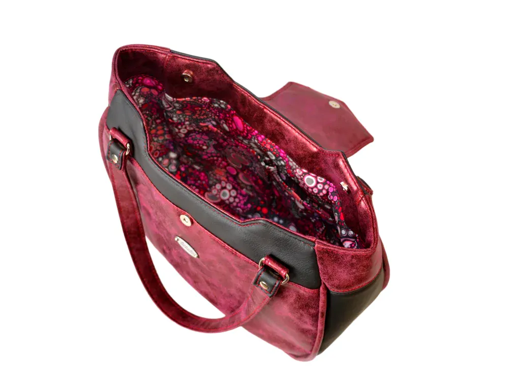 Peštovka kabelka Molly *bordo metalická*