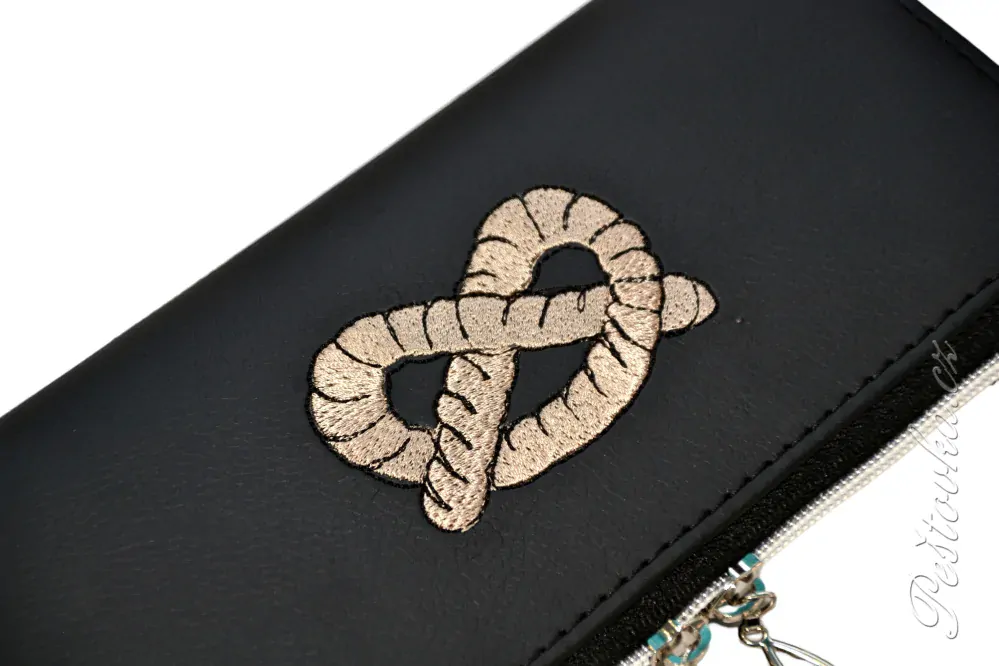 Peštovka Zipová peněženka *uzlík - STAFFBULL*