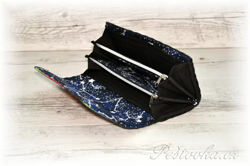 Peštovka Dámská elegantní peněženka *Malý princ*
