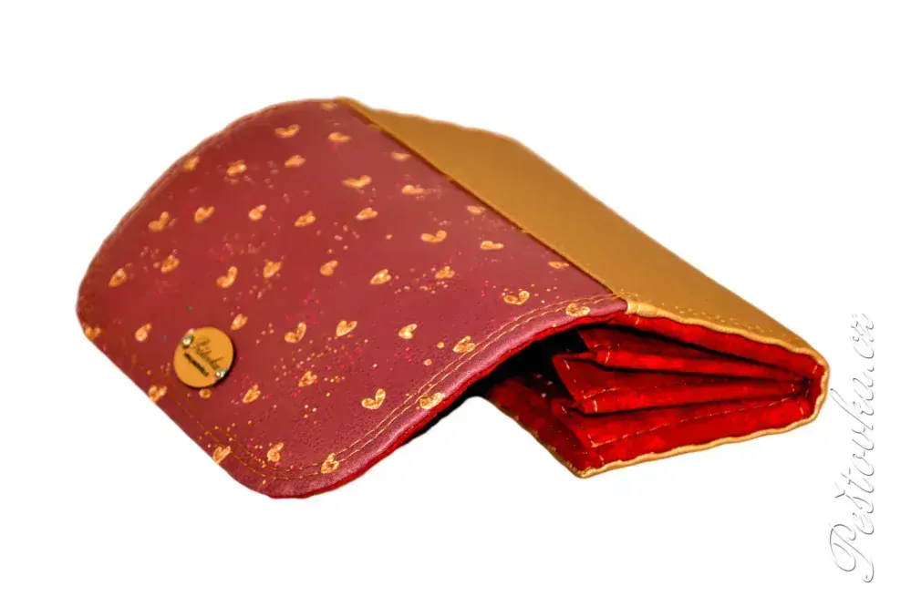 Peštovka Dámská elegantní peněženka *bordovo-zlatá*