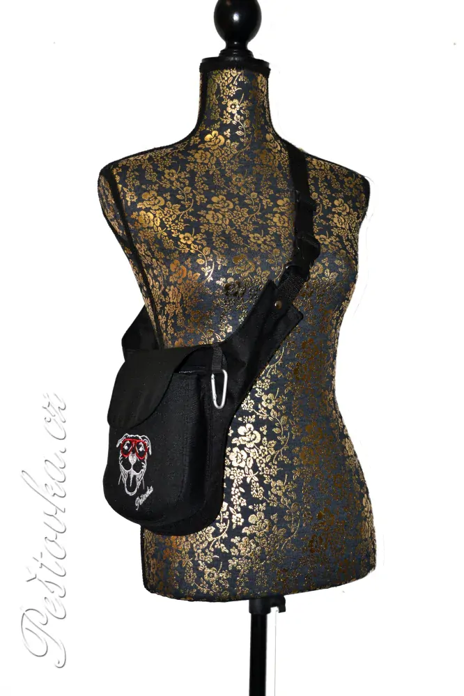 Peštovka ledvinka POSETO *stafík červené brýle*