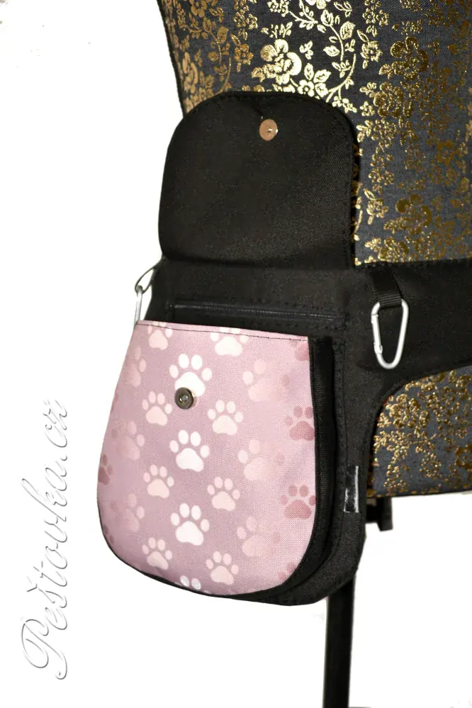 Peštovka ledvinka POSETO *lesklé tlapky*