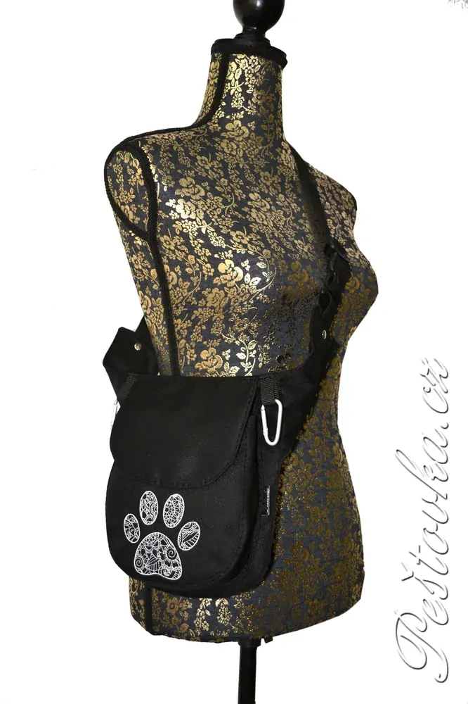 Peštovka ledvinka POSETO *bílá tlapka*