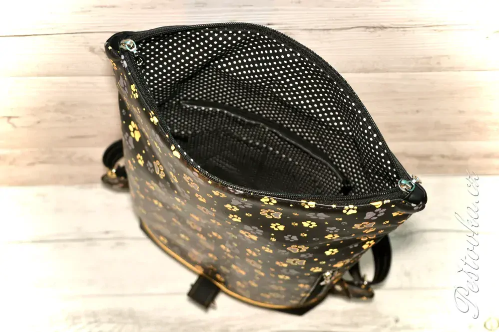 Peštovka Překlápěcí batoh Lucas *zlatošedé tlapky*