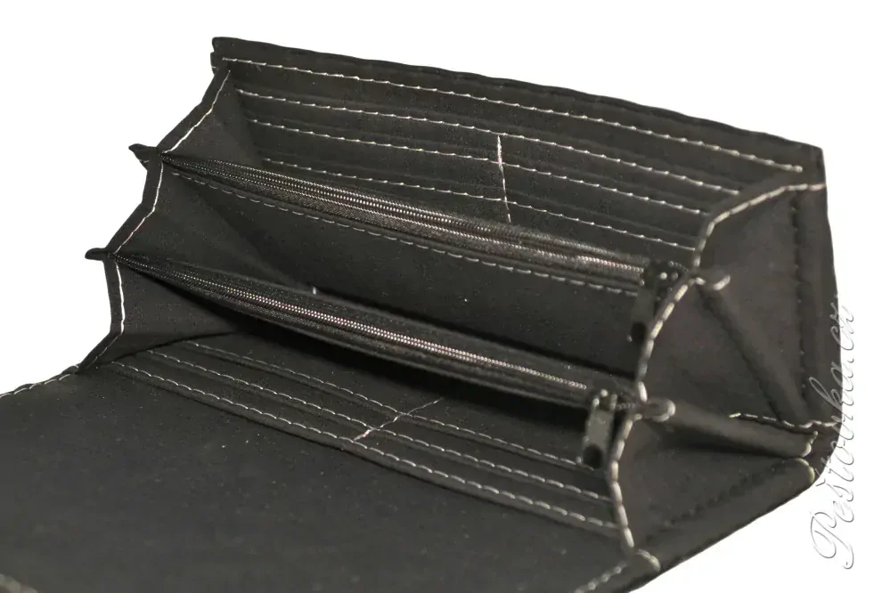 Peštovka Dámská elegantní peněženka *bulík*