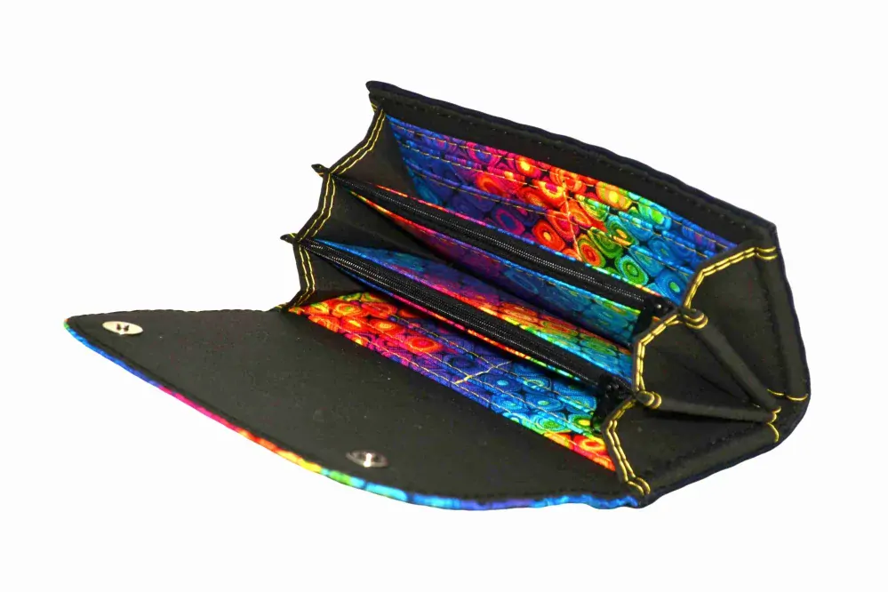 Peštovka Dámská elegantní peněženka *GEO FANTASY*