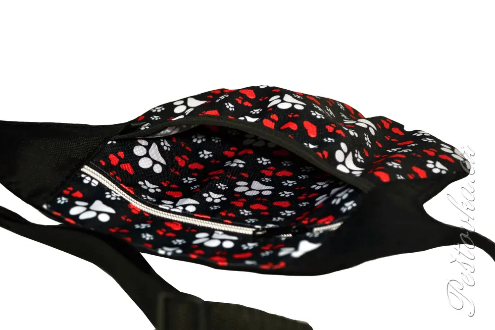 Peštovka ledvinka - pamlskovník DAYNA2 *tlapky a srdíčka*