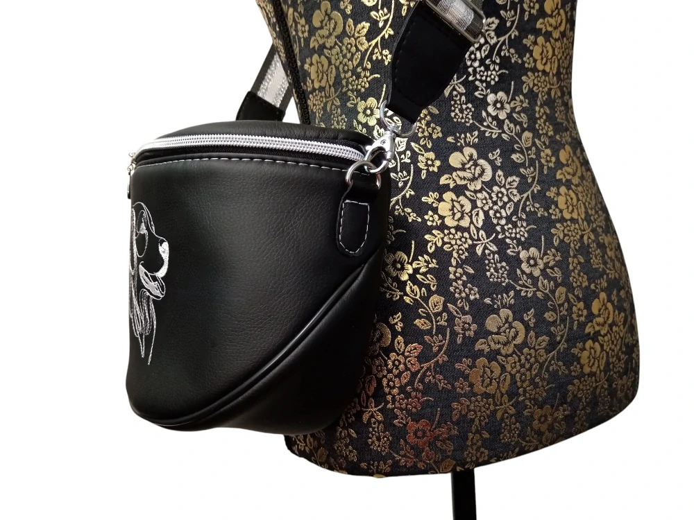 Peštovka - Kabelko-ledvinka Sára *GOLDEN RETRIEVER*