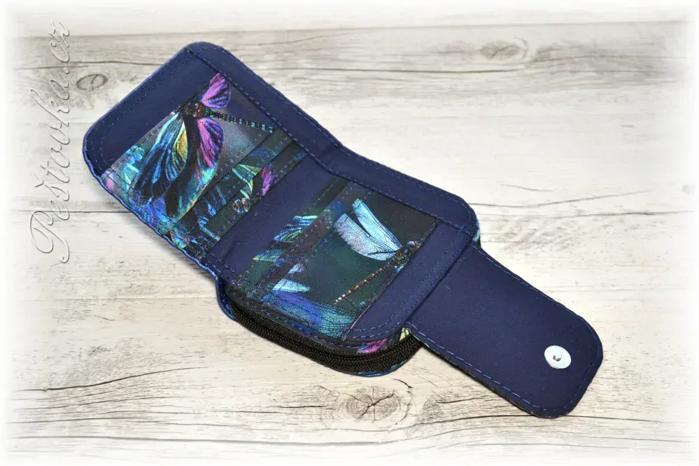 Peštovka Malá praktická zipová peněženka *metalická koženka + vážky*