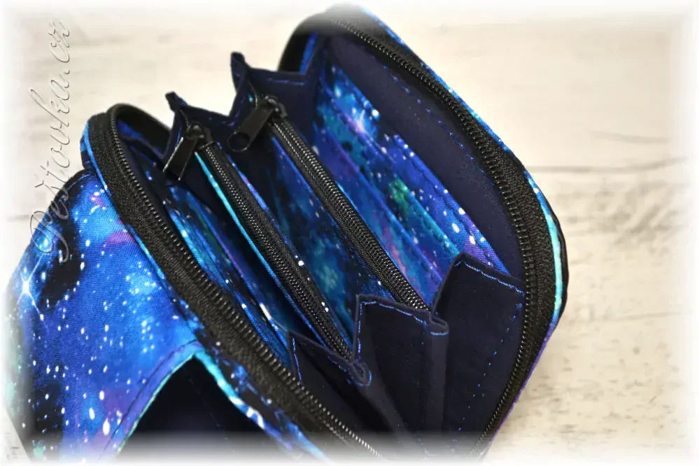 Peštovka Malá praktická peněženka *GALAXY*