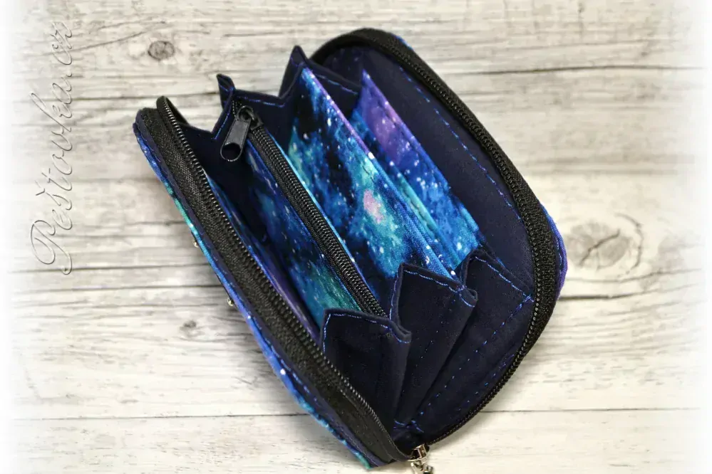 Peštovka Malá zipová peněženka *GALAXY*