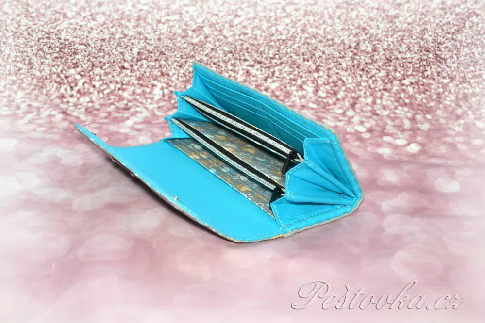 Peštovka Dámská elegantní peněženka *Paws šedomodrá*