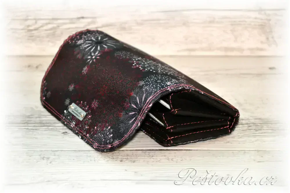 Peštovka Dámská elegantní peněženka *šedo-růžové mandaly*