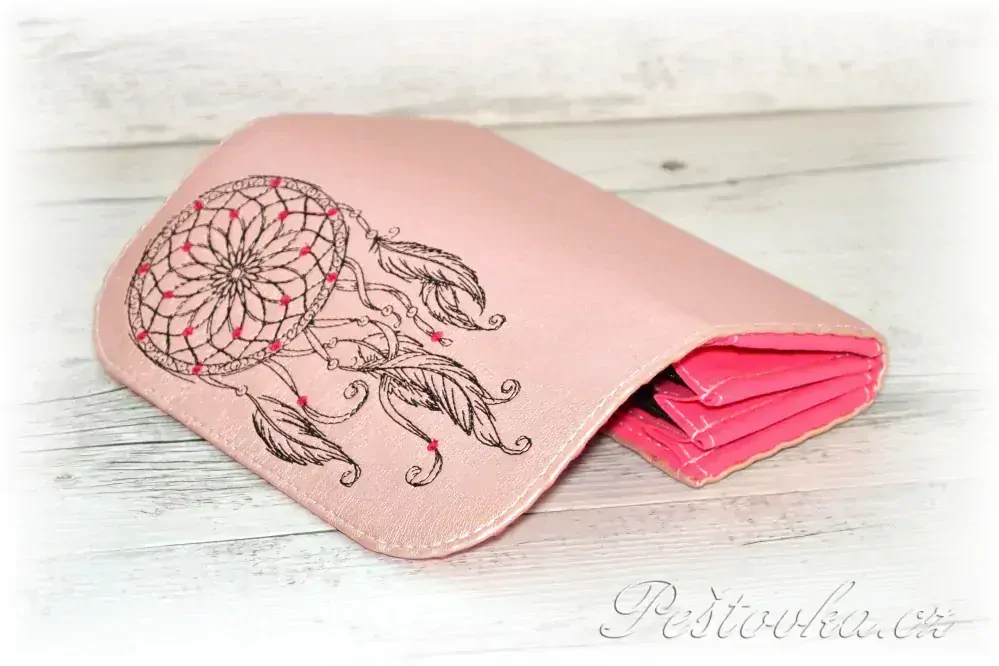 Peštovka Dámská elegantní peněženka *pudrově růžová s lapačem*