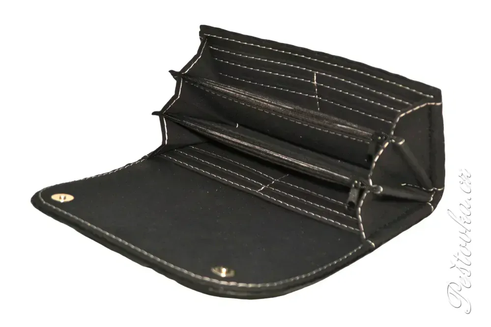 Peštovka Dámská elegantní peněženka *bulík*