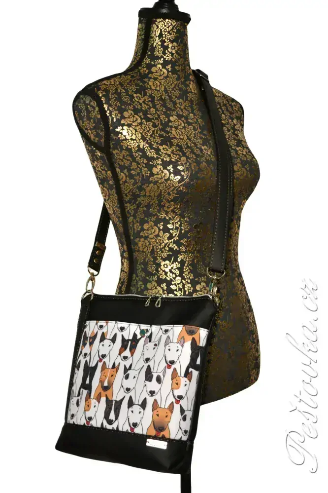 Peštovka - kabelka Brita *bulíčci*