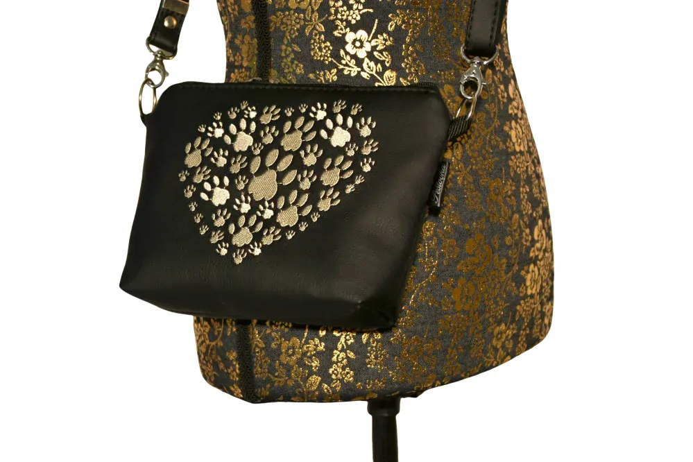 Peštovka - kabelka Alenka s výšivkou