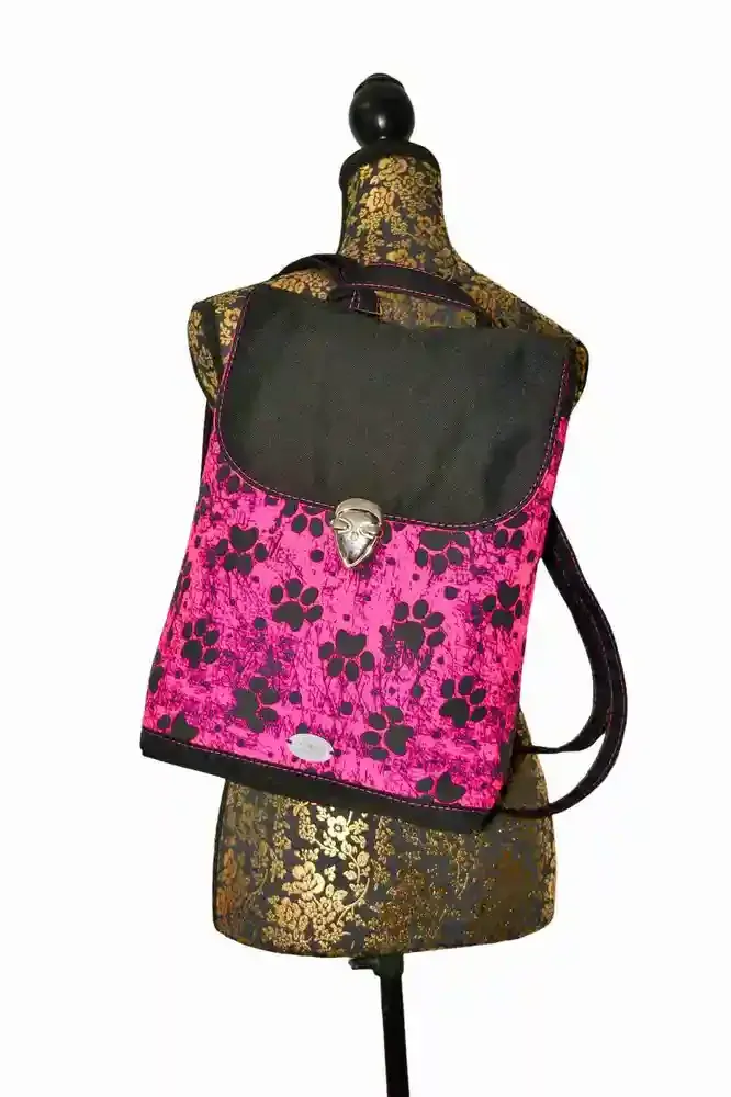 Peštovka městský batoh CITY BAG *Tlapky fluo růžové*