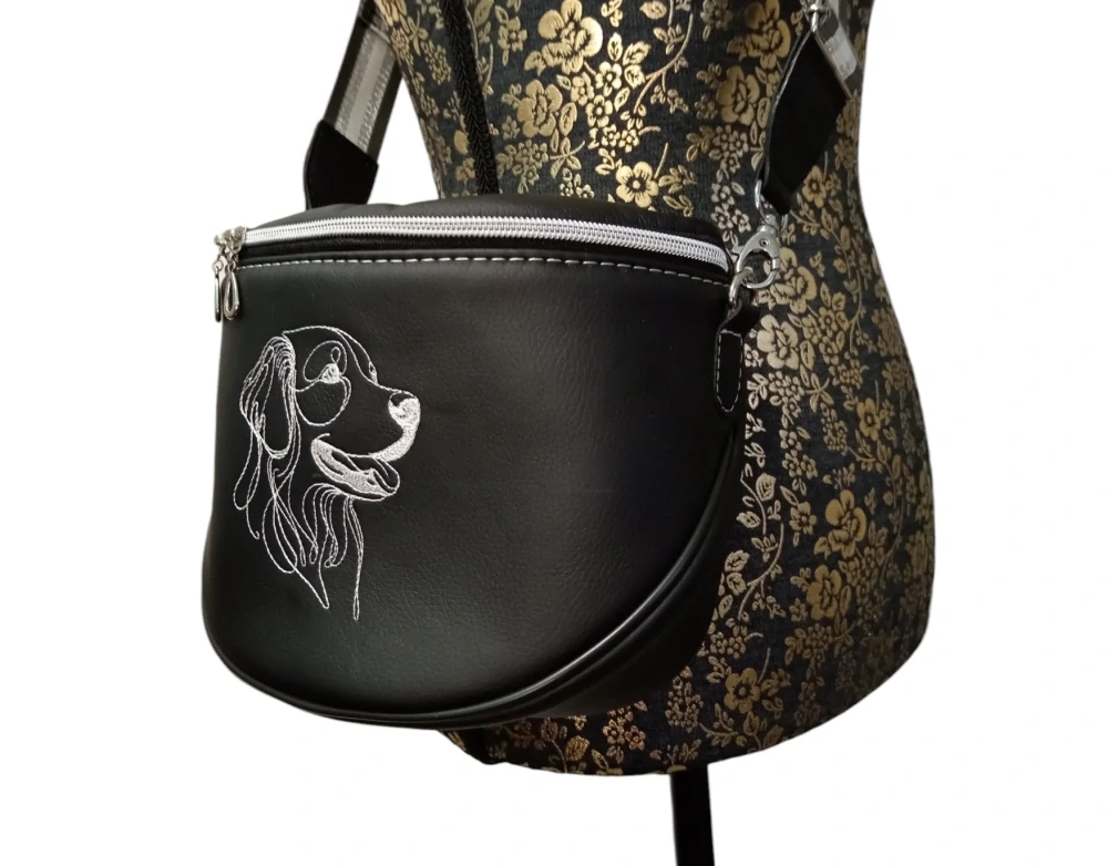 Peštovka - Kabelko-ledvinka Sára *GOLDEN RETRIEVER*