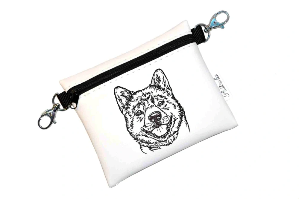 Peštovka Výstavní pamlskovník *AKITA* více barev