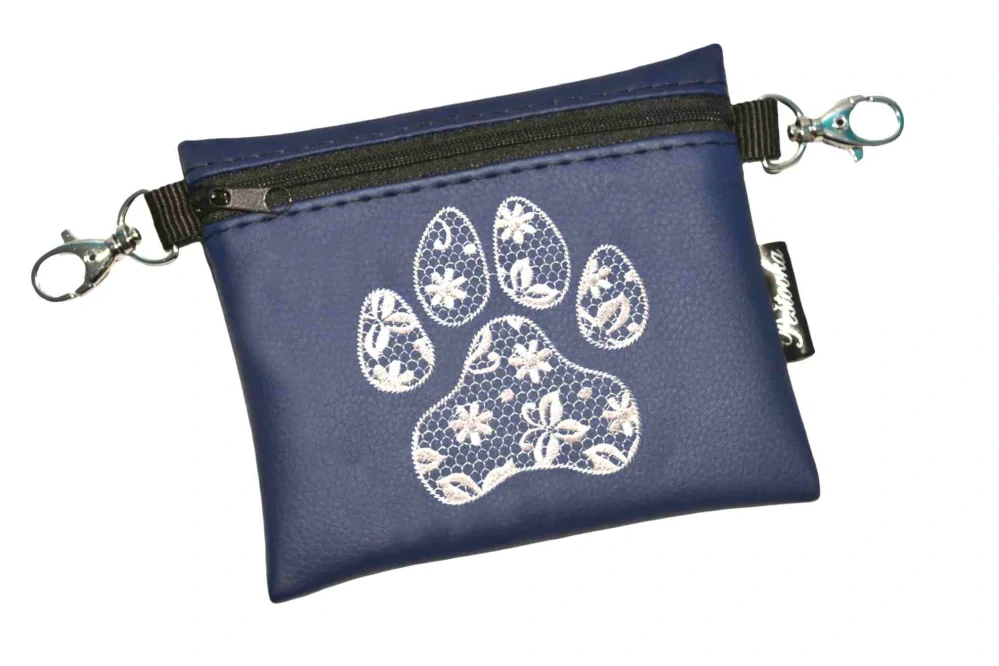 Peštovka Výstavní pamlskovník *TLAPKA krajka*