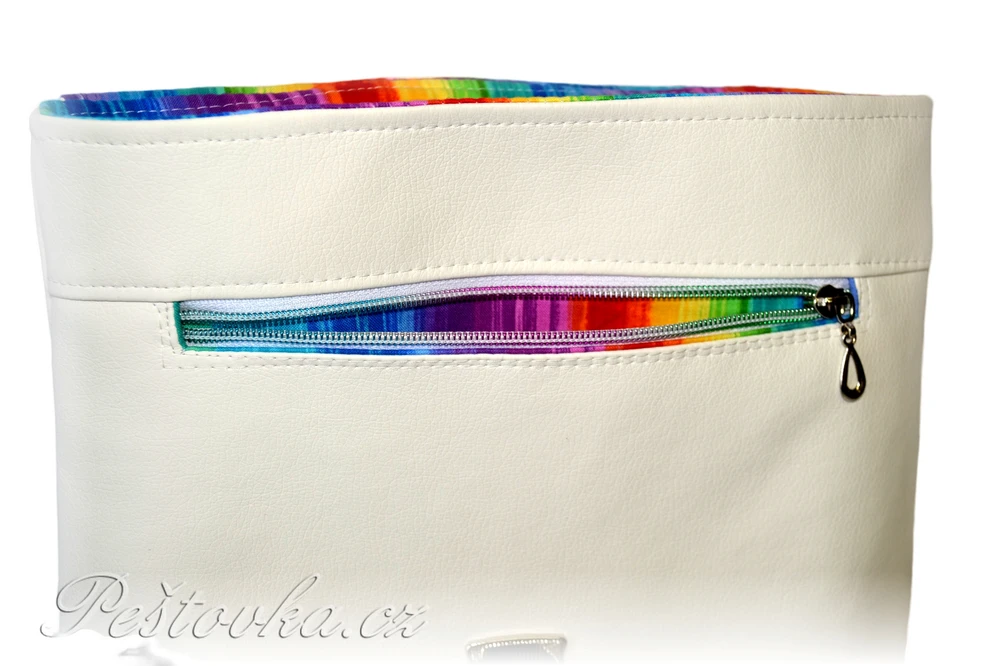 Peštovka městský batoh CITY BAG *bílá koženka*