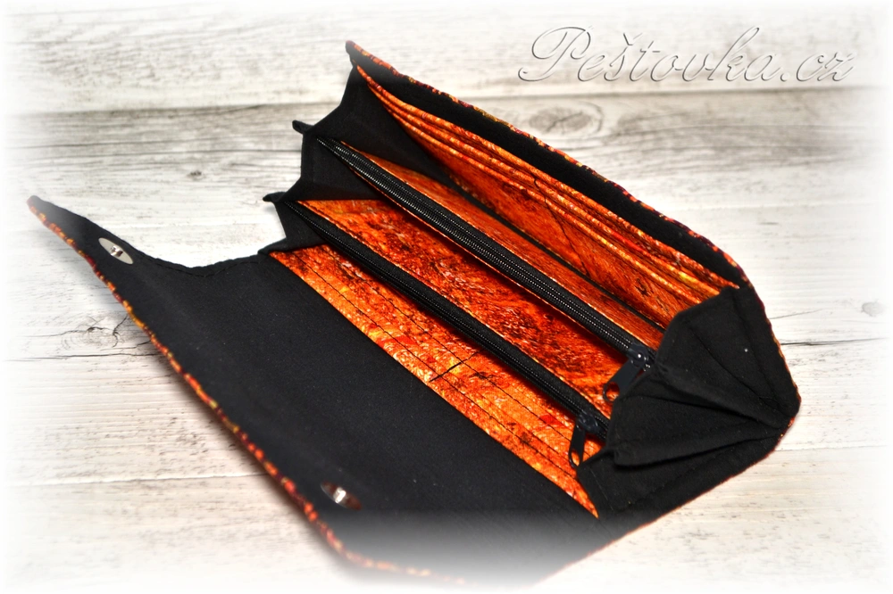 Peštovka Dámská peněženka ručně šitá *oranžový zlatotisk*