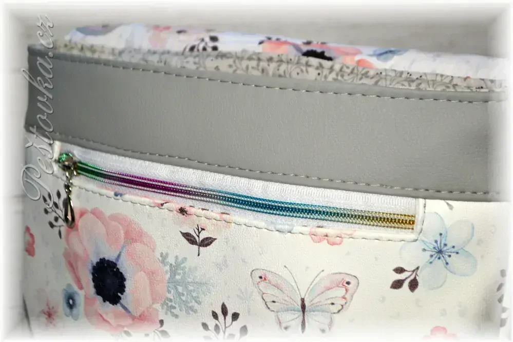 Peštovka městský batoh CITY BAG *ptáčkové*