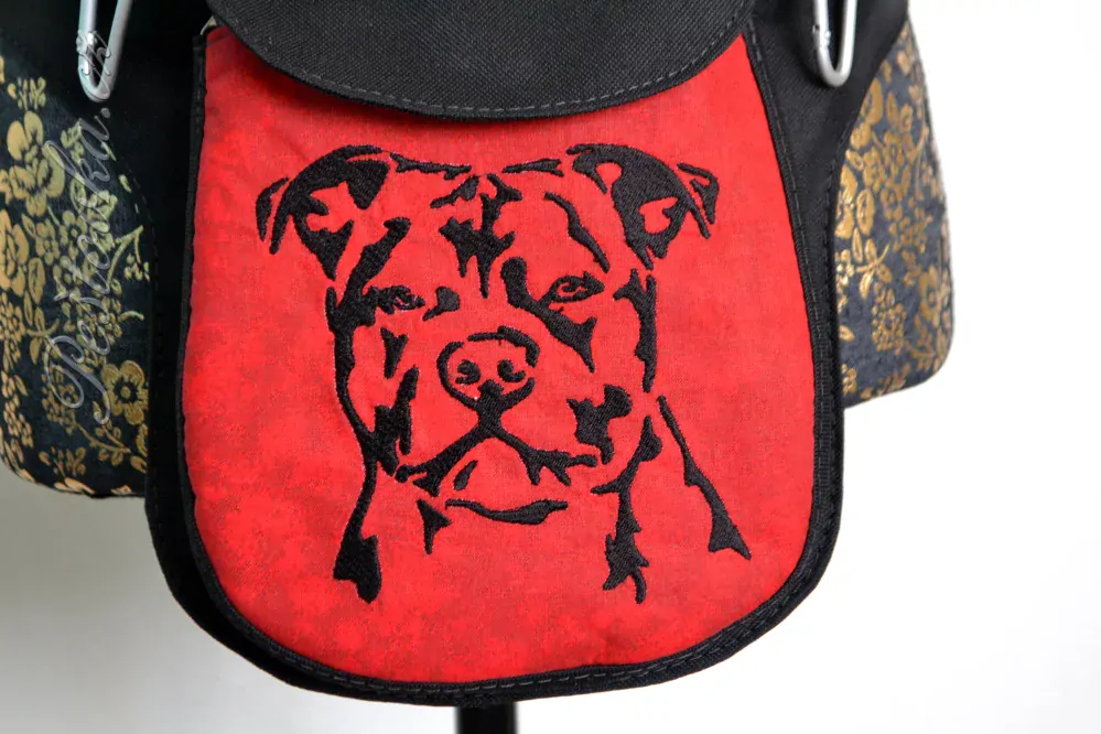 Peštovka ledvinka POSETO *červeno-černá s bullem*