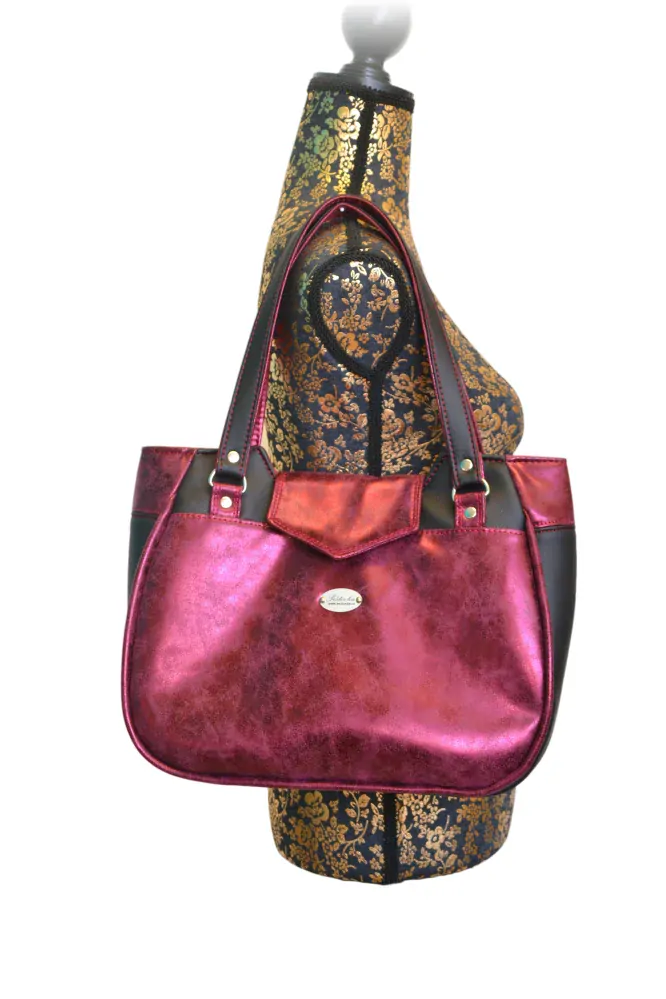 Peštovka kabelka Molly *bordo metalická*