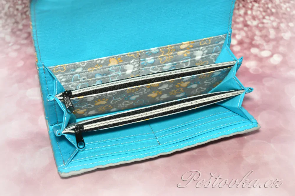 Peštovka Dámská elegantní peněženka *Paws šedomodrá*