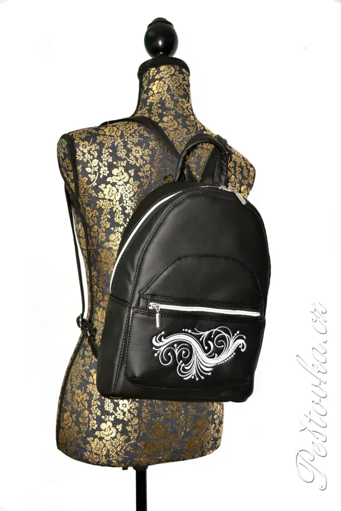 Peštovka - batoh Saphir