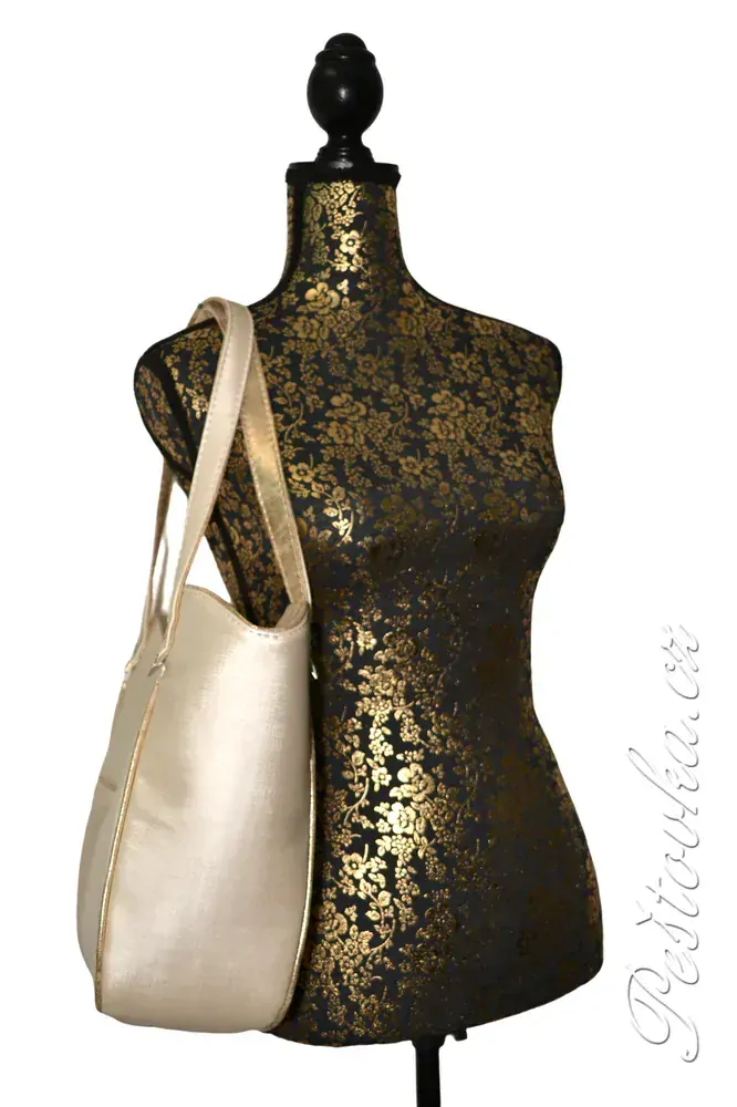 Peštovka- Kabelka Victoria