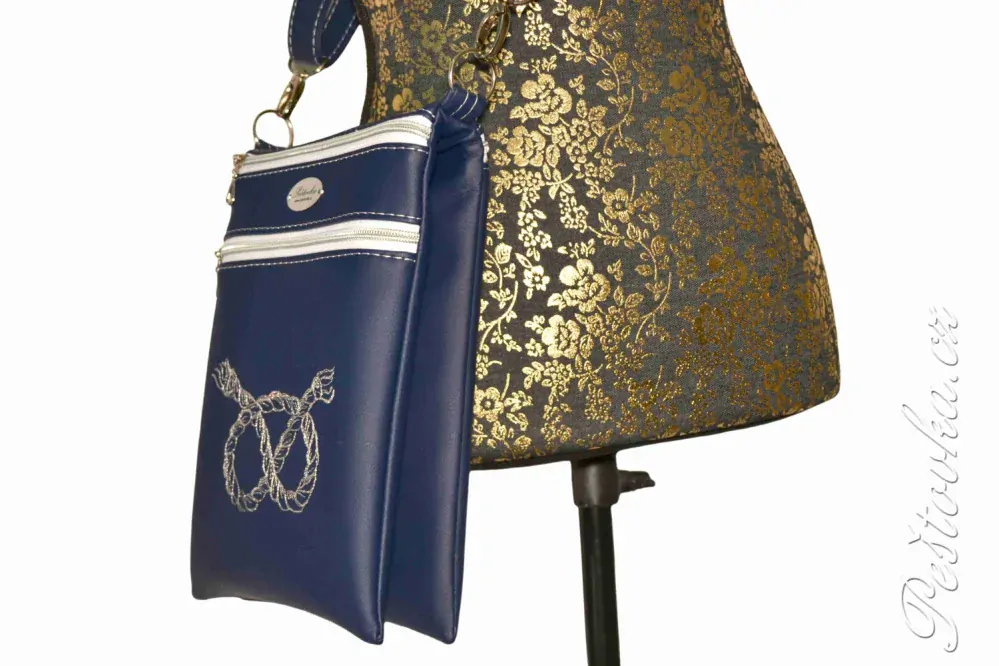 Peštovka - kabelka Tea *stříbrný uzlík*