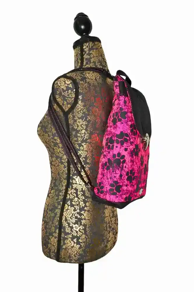 Peštovka městský batoh CITY BAG *Tlapky fluo růžové*