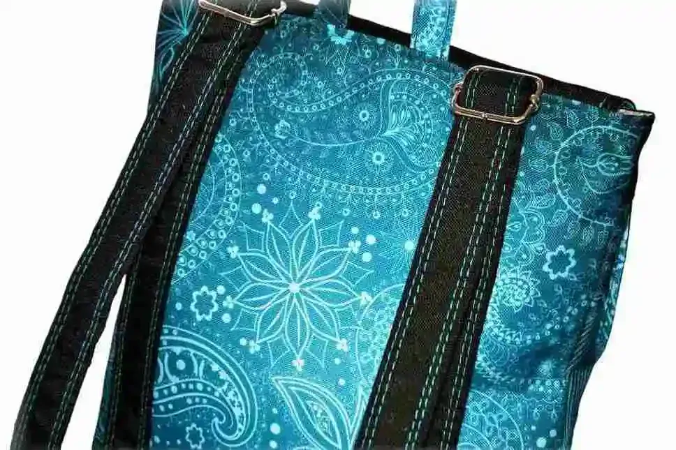 Peštovka městský batoh CITY BAG *abstrakce tyrkysová*