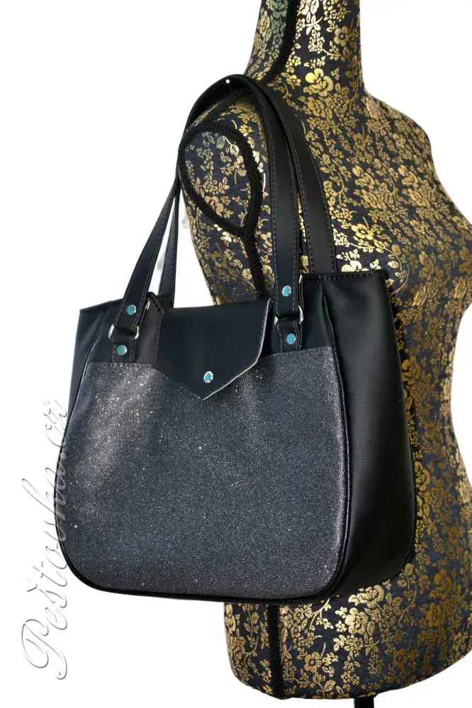 Peštovka kabelka Molly *černo-stříbrná*