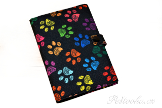 Peštovka Obal na očkovací průkaz *malované tlapky*