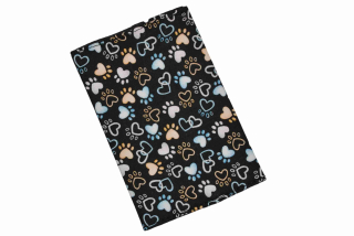 Peštovka Obal na očkovací průkaz *Paws/ tlapičky se srdíčky*