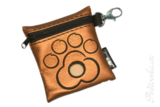 Zásobník na bobkosáčky TLAPKA