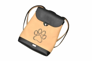 Peštovka - městský batoh CITY BAG *TLAPKA*