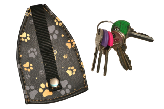 Peštovka - zatahovací pouzdro na klíče