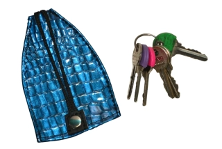 Peštovka - zatahovací pouzdro na klíče