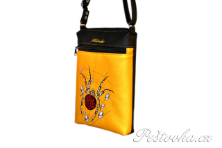 Peštovka - Crossbody KOA *žlutočerná s pavoukem*